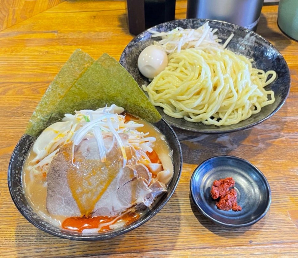 特製辛味噌もりそば 辛玉トッピング