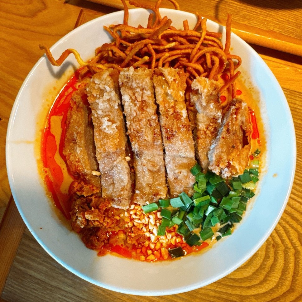 排骨担々麺
