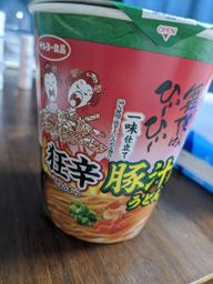 舞妓はんひぃーひぃー一味仕立て狂辛豚汁風うどん