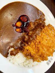 手仕込とんかつ旨辛にんにくカレー 10辛