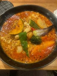 【辛・オブ・ザ・イヤー2025銅賞】たまごとチーズの四川スープカレー激辛春雨入り