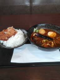 パリパリチキンのスープカレー ５辛