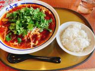 酸辣湯麺 激辛、パクチー増し