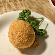 クリケットボール