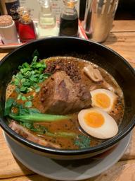 特製牛バラ坦々麺 3辛