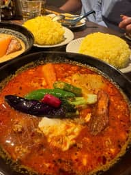 【辛・オブ・ザ・イヤー2025銅賞】たまごとチーズの四川スープカレー激辛春雨入り