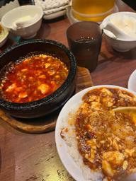 頂点石焼麻婆豆腐 中辛