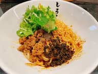 汁無し坦々麺 その時のオススメ唐辛子で注文時にお好みで作ってくれます！