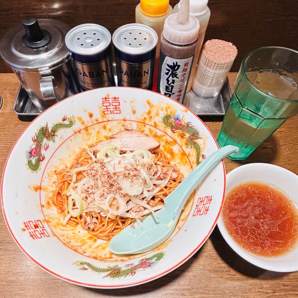 背脂そば（辛トッピング）