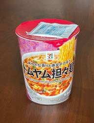 トムヤム担々麺