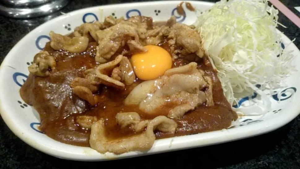 スタミナカレー 30倍（救急車）