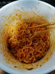 辛ラーメン スパイシー&クリーミー トゥーンバ