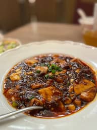 激辛本場麻婆豆腐（黒）