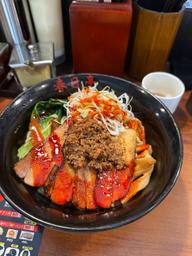 坦々油そば冷やし 溶岩