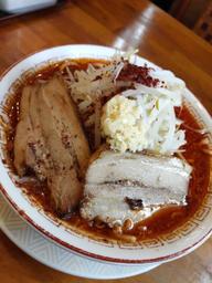 辛マンモスラーメン