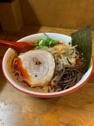 赤いとんこつ ヤバ辛