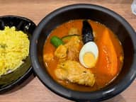 やわらかチキンのスープカレー 90番