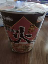 辛味ラーメン韓美味 火(HWAカップラーメン)  辛子二本