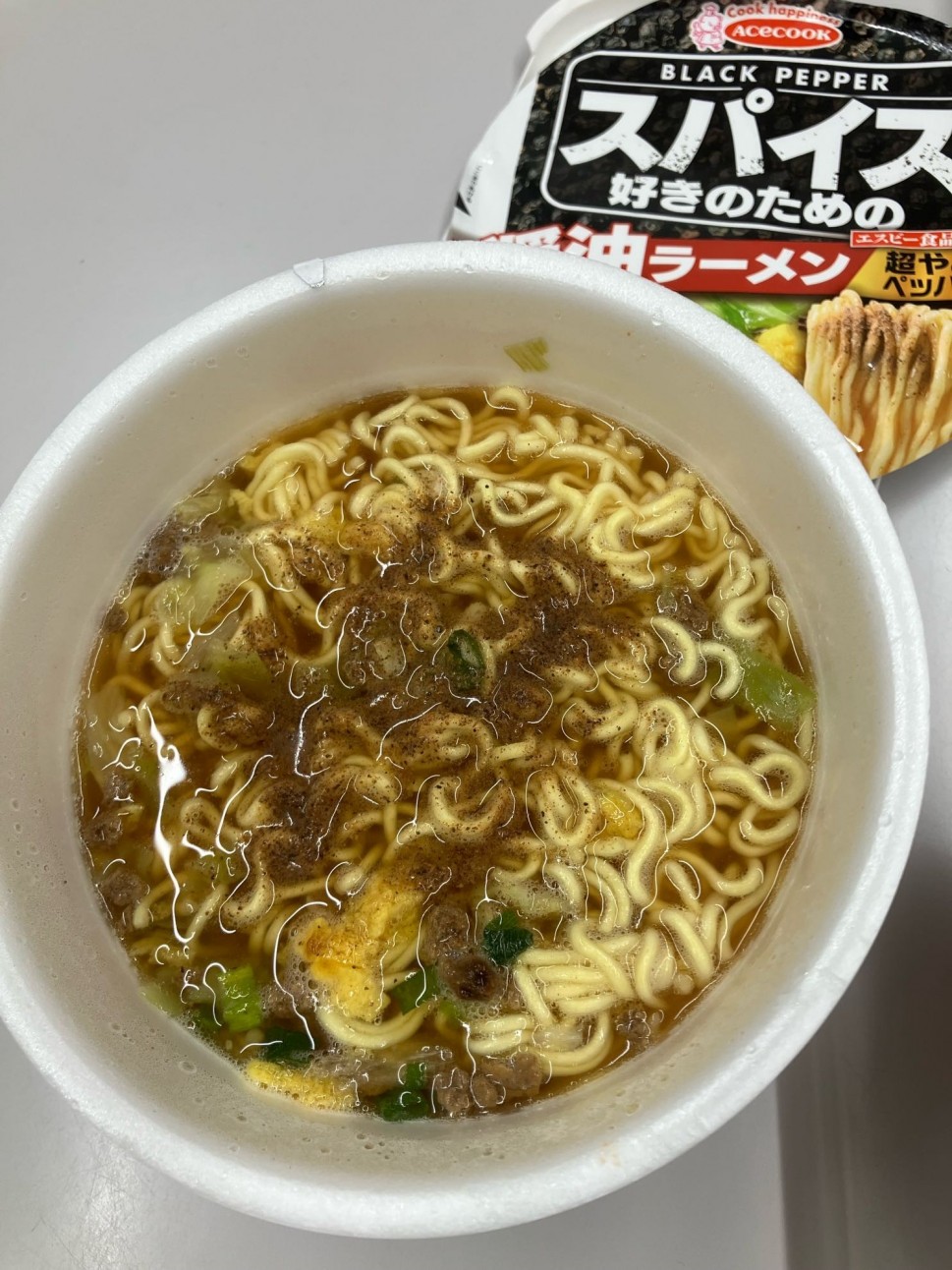 スパイス好きのための醤油ラーメン