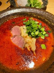 鶏ポタ辛麺 辛増ヨガる松岡修造