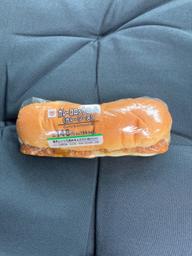 カレーコロッケロール（カレーソース）