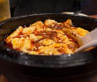 【辛・オブ・ザ・イヤー2025グランプリ】頂天石焼麻婆豆腐