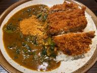 メンチカツとほうれん草のカレー 5辛＋とび辛 50振り