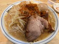 旨辛濃厚豚ラーメン 激辛