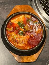 熟成薬念の激辛チーズスンドゥブチゲ  【辛･オブ･ザ･イヤー2025】