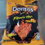 ドリトス Flamin Hot 激辛ナチョ・チーズ味