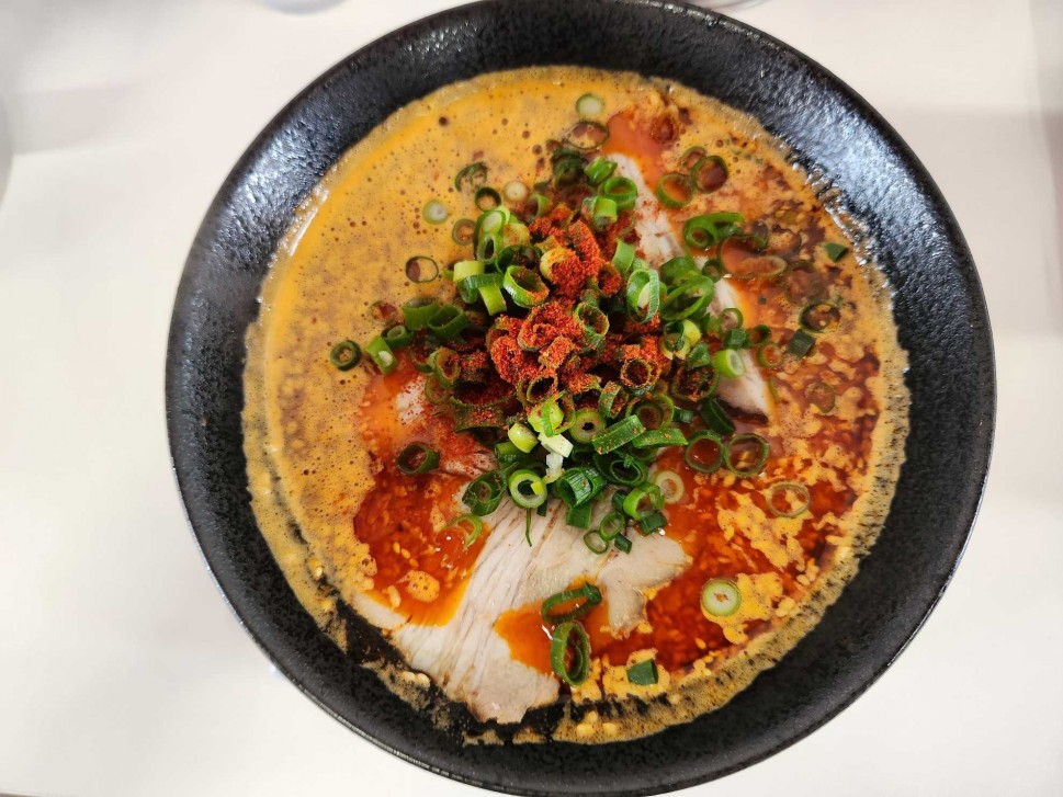 "激辛"NEO背脂地獄ラーメン 鬼辛(12up辛)