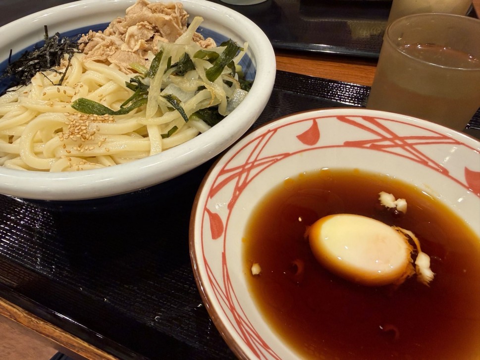 旨辛肉つけ汁うどん