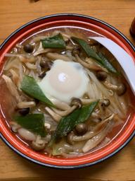 辛爆広島しおリーパーラーメン 旨激辛