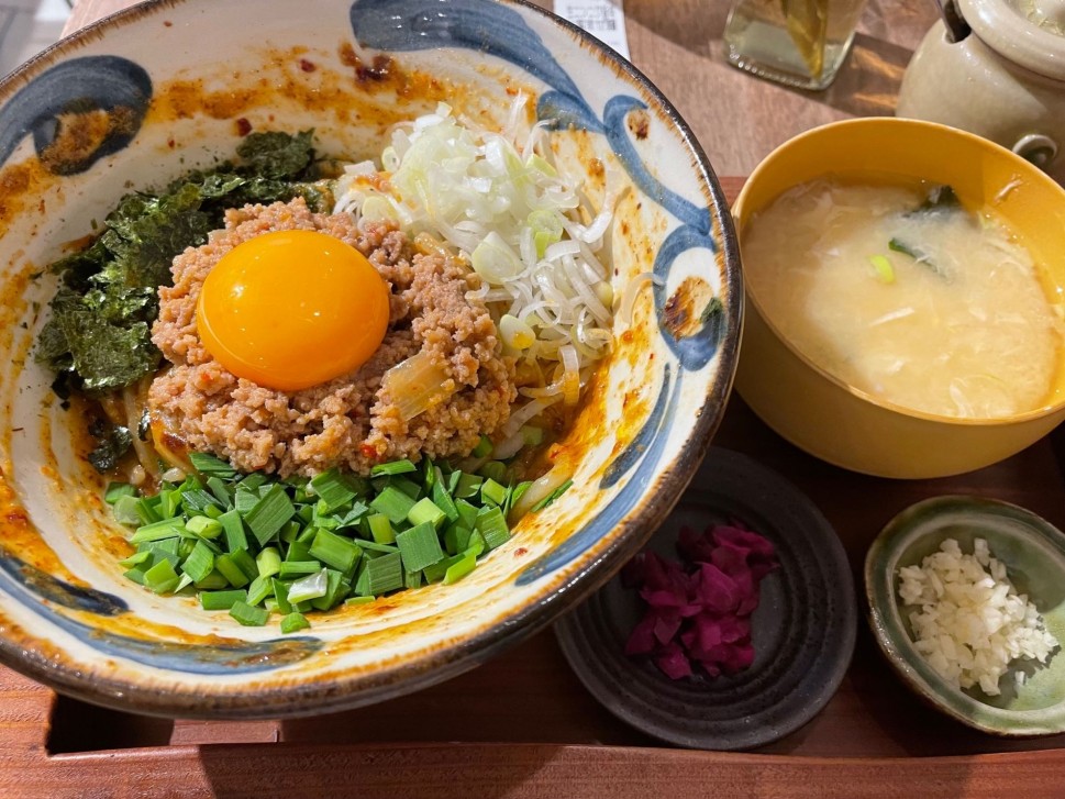 台湾まぜ麺4辛 ロコツニ