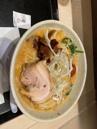 バリ辛味噌らーめん