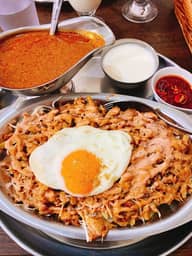 キチンケバブキーマ定食 ブートジョロキアソーストッピング 激辛