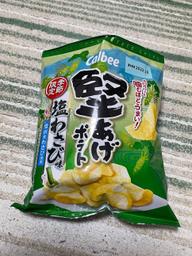 堅あげポテト 塩わさび味