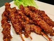 羊肉の串焼き　羊肉串　加辣