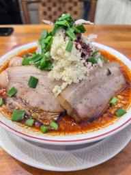 辛マンモスラーメン