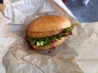 エビカツバーガー スパイシーコールスロー