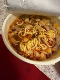 勝浦式担々麺江ざわ