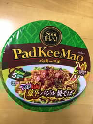 スータイ　パッキーマオ　激辛バジル焼きそば（カップ）　113g