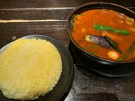 スープカレー チキン デヴィフジン