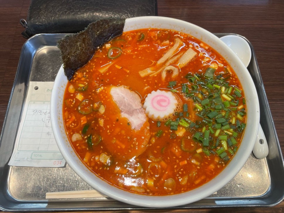 日曜限定 味噌とんこつ 辛さ増し