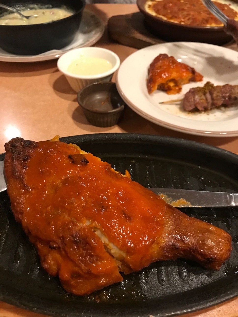 ホット骨付きももの辛味チキン 本当に辛い