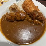 ポークカレー➕ささみ1本➕フライドチキン3個 10辛