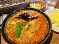 【辛・オブ・ザ・イヤー2025銅賞】たまごとチーズの四川スープカレー激辛春雨入り