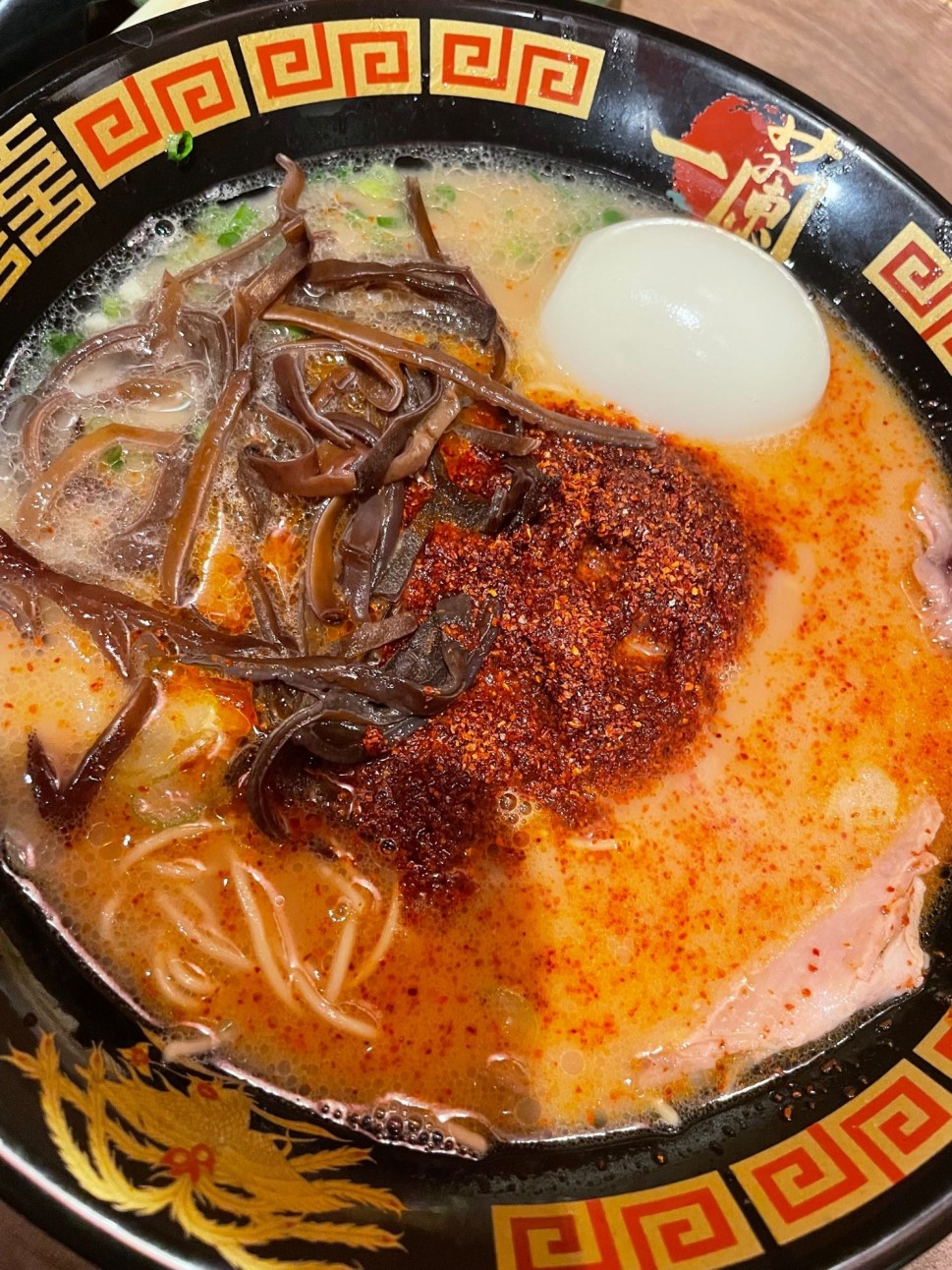 天然とんこつラーメン 20辛