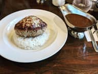 ハンバーグカレー 小辛（ふつう）、中辛、大辛、激辛、大激辛