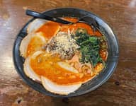 坦々麺大盛りチャーシュートッピング